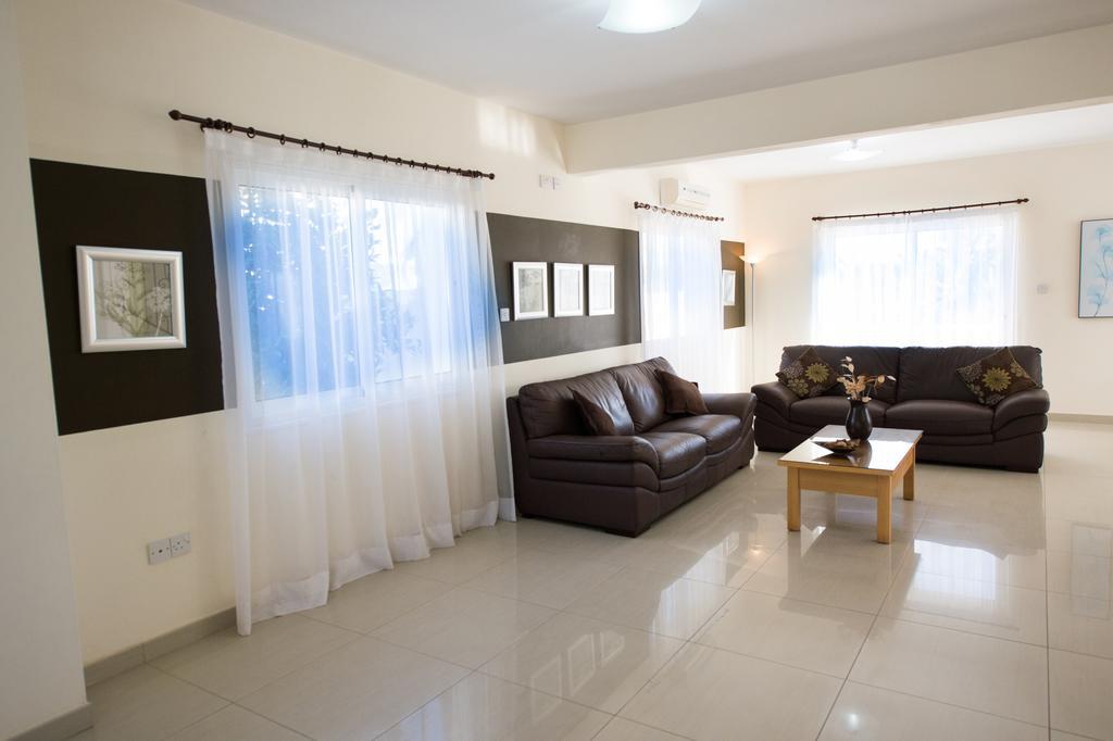 Hara Nissi Beach Villas Ayia Napa Exterior photo