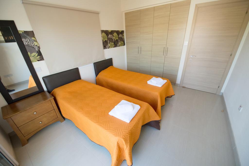 Hara Nissi Beach Villas Ayia Napa Room photo